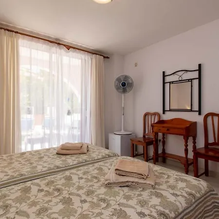 Park Santiago Iii 107 - One Bed On The Ground Floor With Gated Terrace Apartment